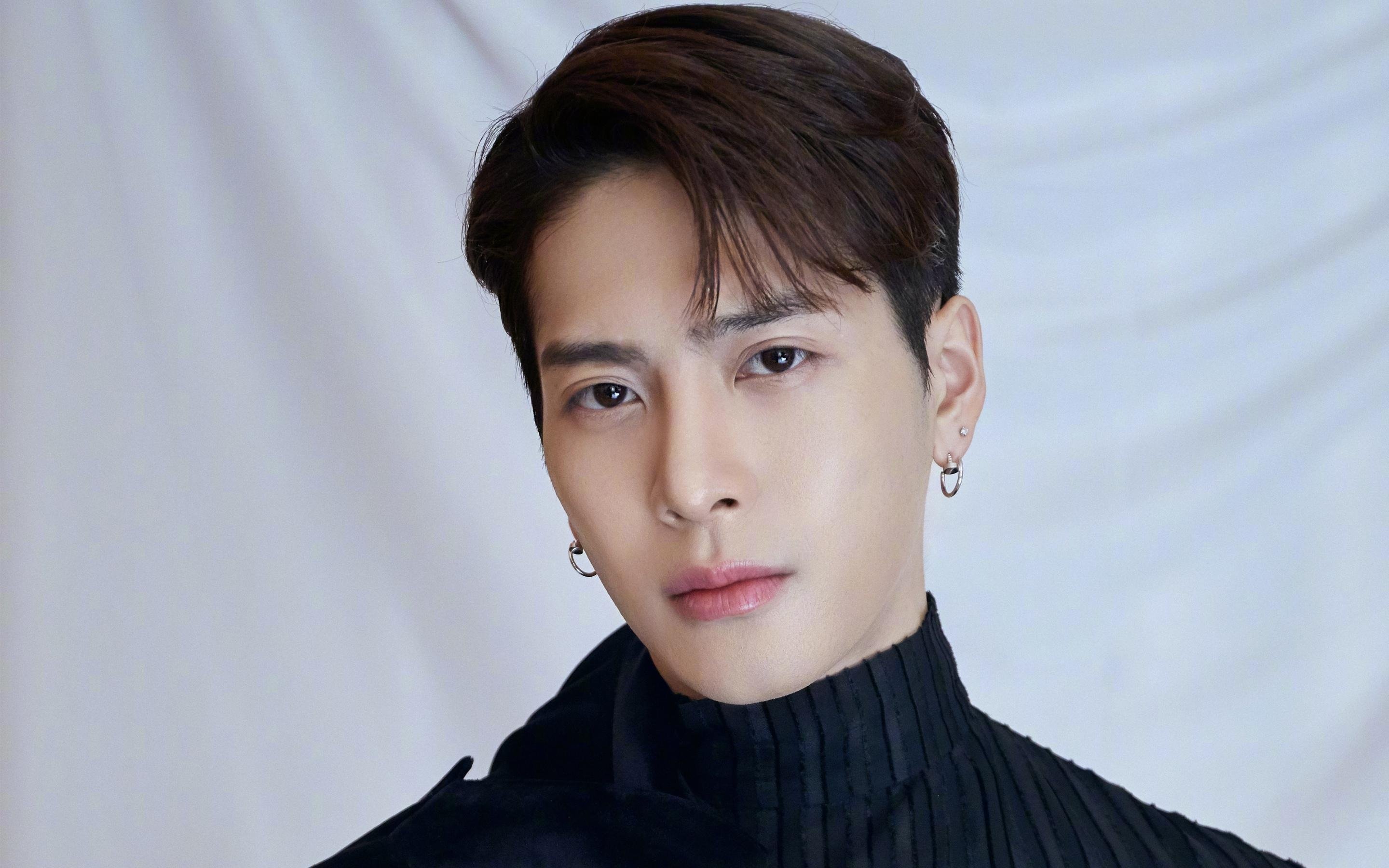 kaiyun.com-曼城主场被热刺逆转，遭遇两连败，曼城0-1热刺