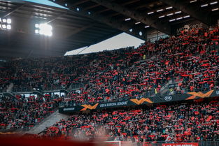 开云网页版登录入口-体育场馆篮球租赁平台上线便利市民参与夜间训练，篮球场出租收费标准