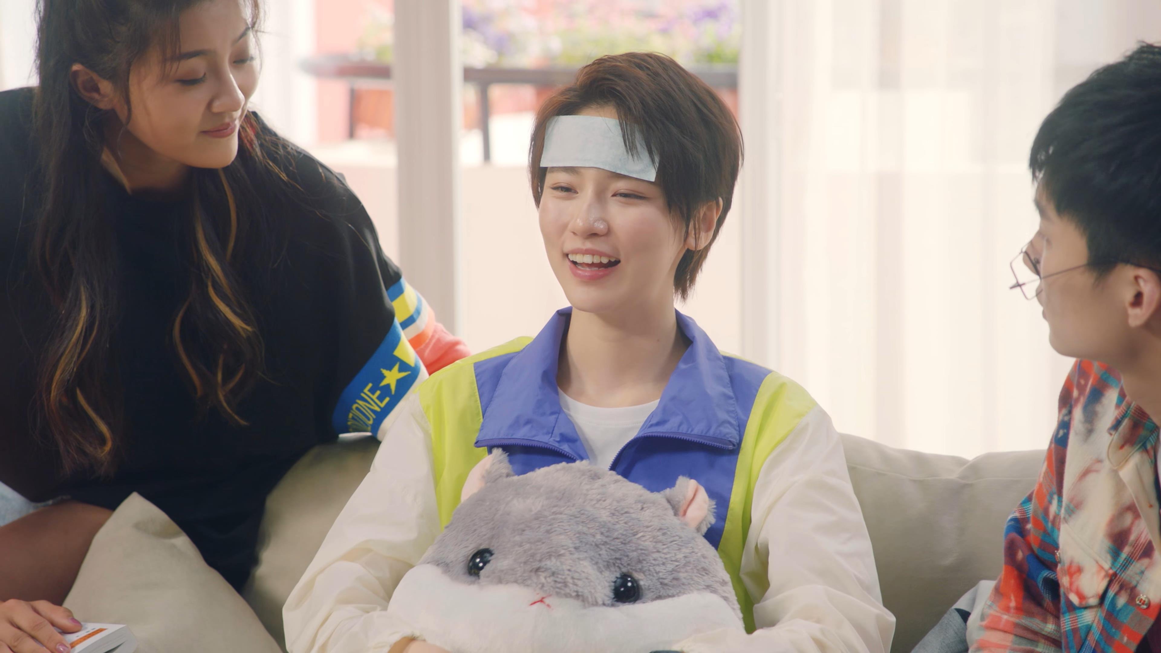 开云官方网页登录-特斯·冯·迪克：展现中场指挥官风采，主宰比赛节奏，冯·迪特里施